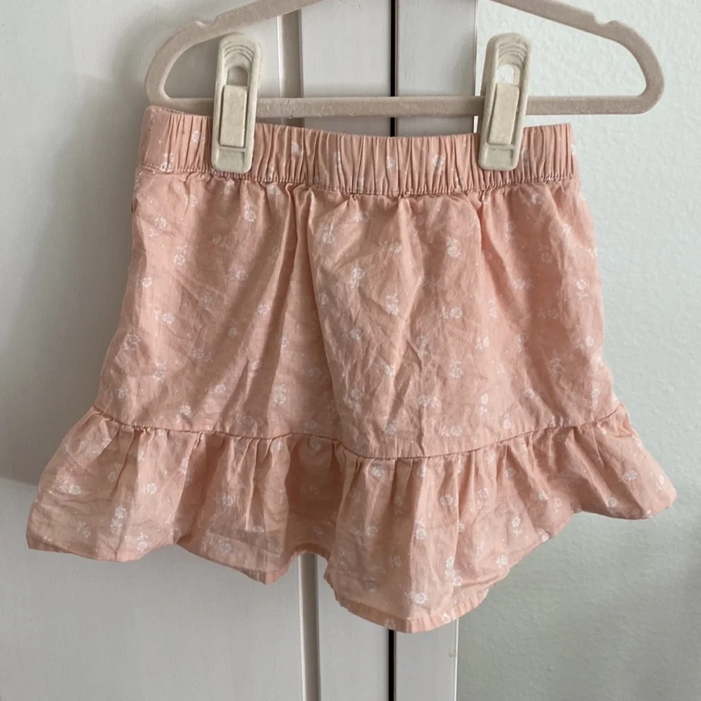 Gap Kids XS (4-5) | ruffle floral skirt
